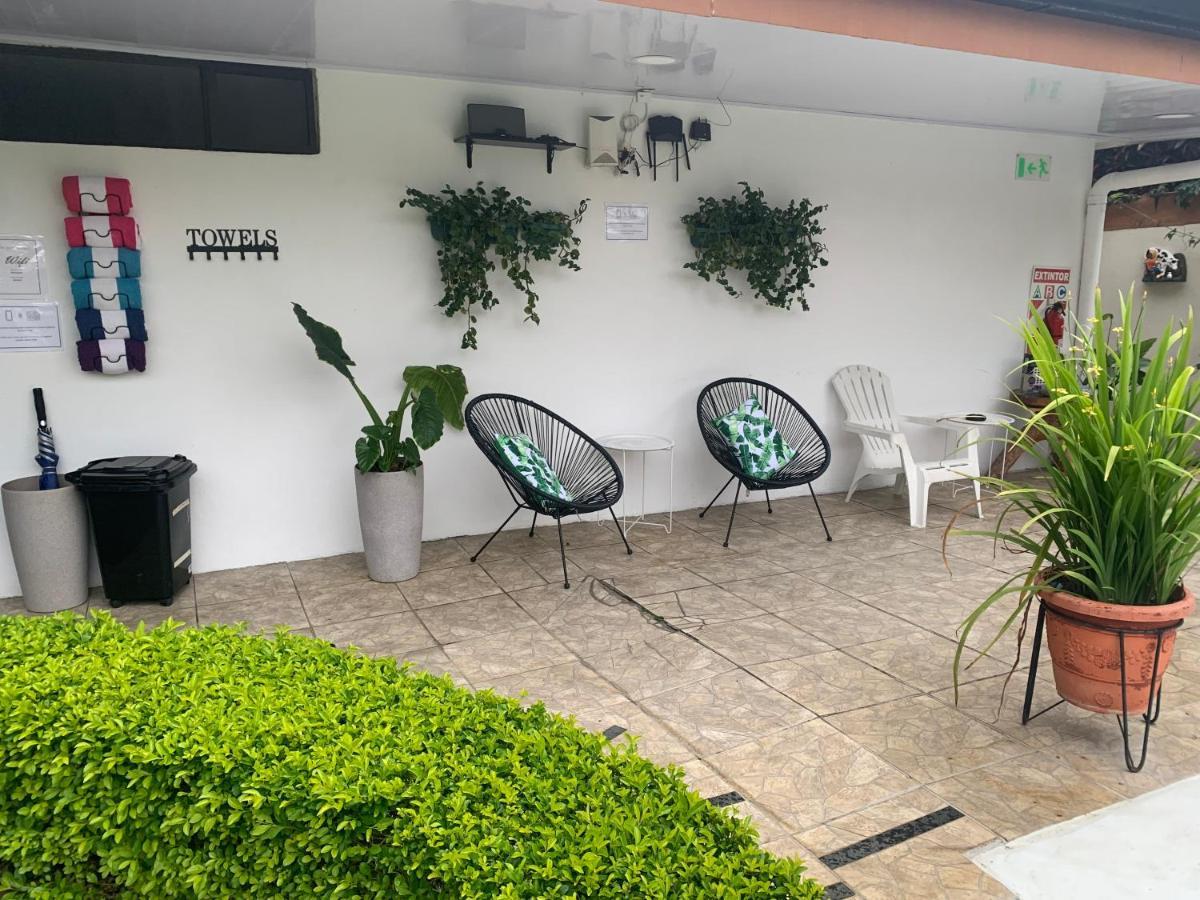 Berlor Airport Inn Rio Segundo Luaran gambar