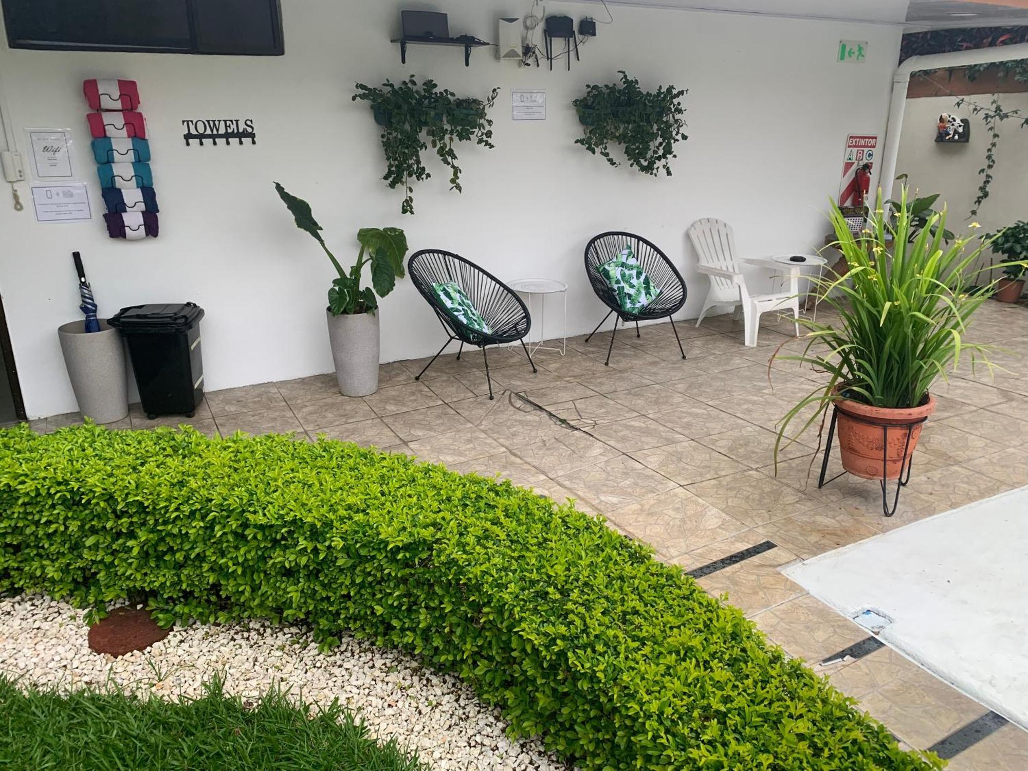 Berlor Airport Inn Rio Segundo Luaran gambar